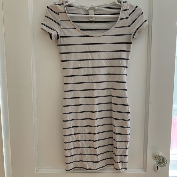 H&M Striped Mini Dress - Picture 1 of 3